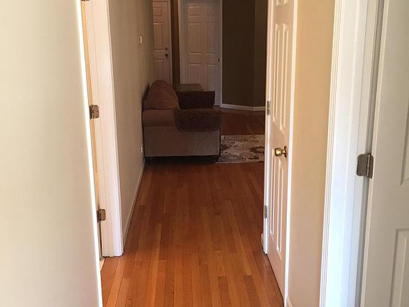 4th image of 5321 W Leland Ave