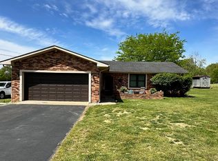 4287 Griggstown Rd, Calvert City, KY 42029