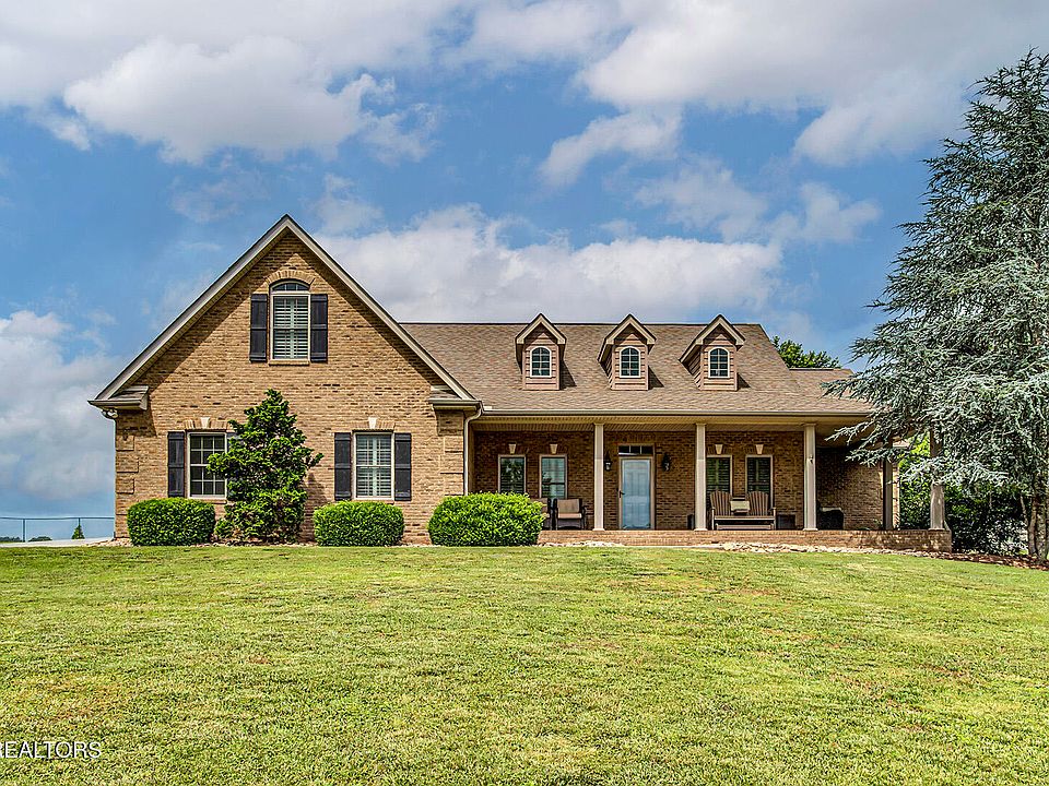 1st image of 7221 Regency Rd