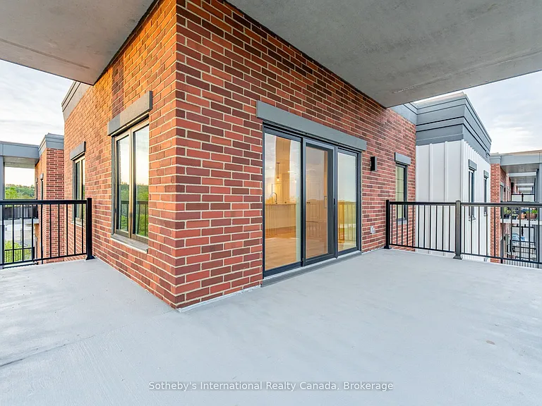 121 Mary St #411 — Photo 31