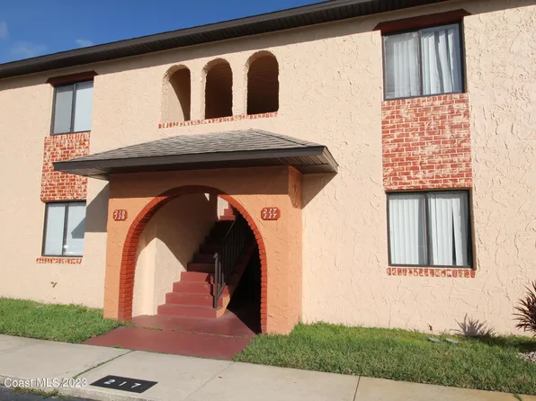 217 San Juan Cir, Melbourne, FL 32935