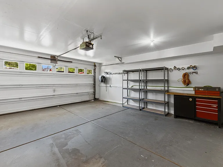 951 Euclid Ave #1 — Photo 28
