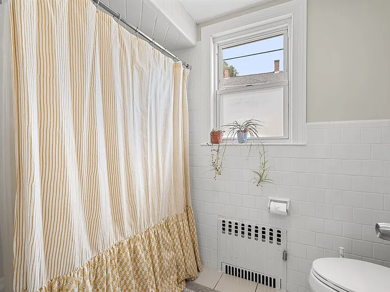 47 Garfield St #47 — Photo 7