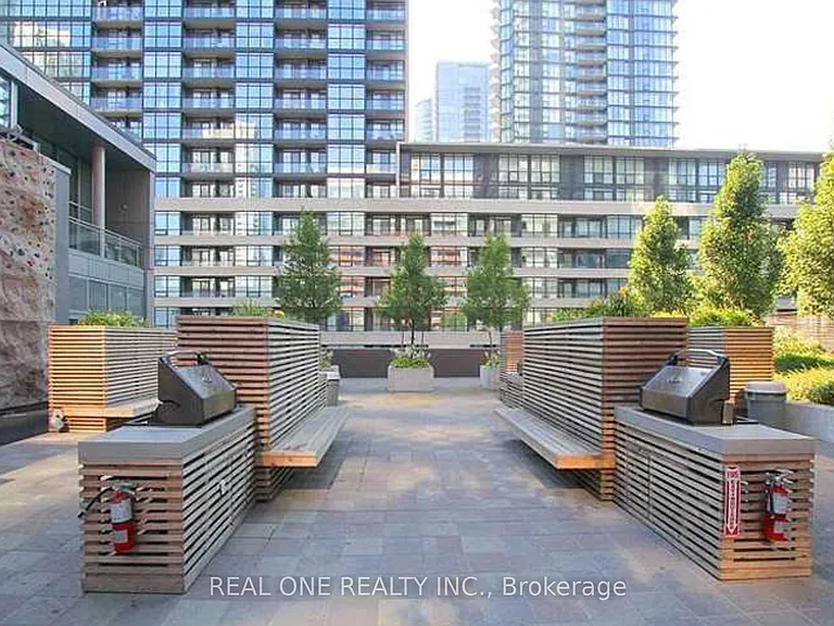 25 Telegram Mews #2816 — Photo 18