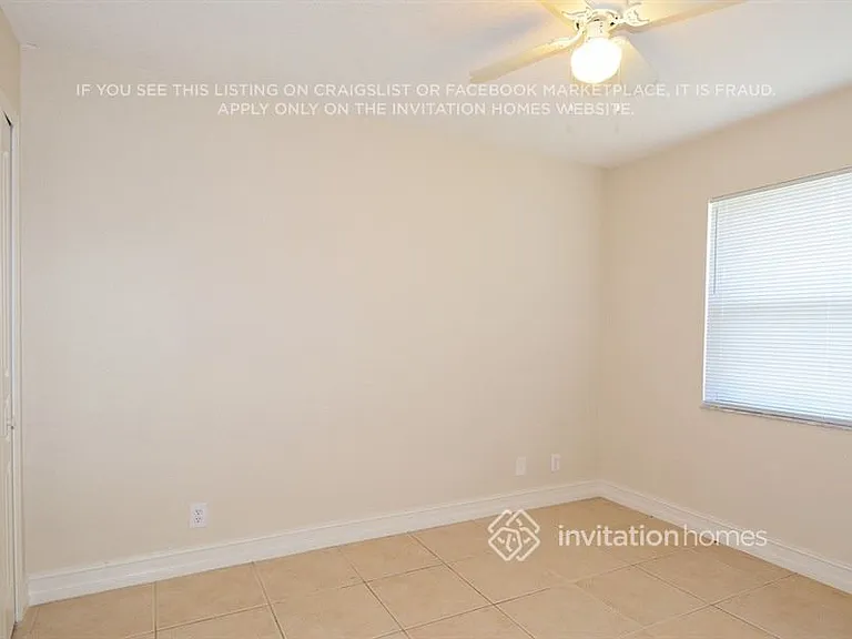 1371 Denlow Ln — Photo 11