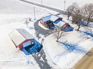 10986 Waterman Rd, Waterman, IL 60556