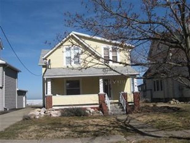 1st image of 1320 W 2nd St
