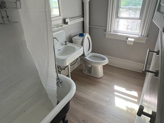 4th image of 357 Richard Ter SE #2