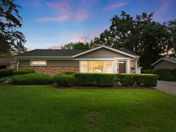 227 S Cedar St, Palatine, IL 60067