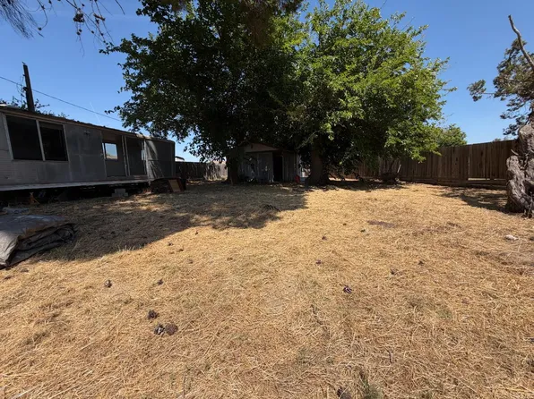 2776 Center St, Stevinson, CA 95374