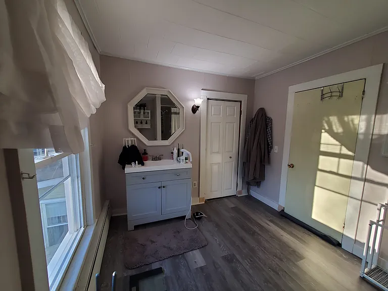 211 Main St #211 — Photo 11
