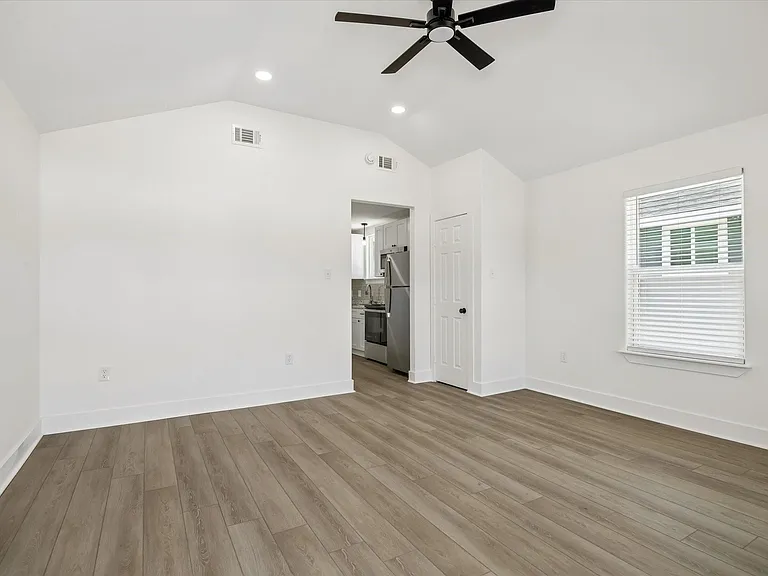 22837 E Community Dr #2 — Photo 3