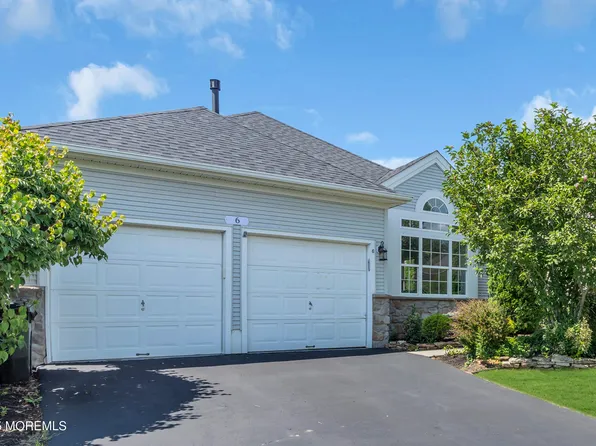 6 Isabella Drive, Manchester, NJ 08759