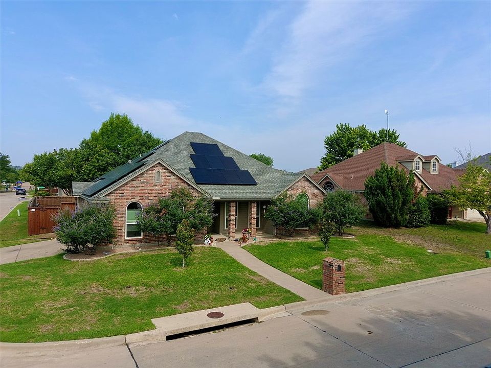 1st image of 403 Taos Ct E