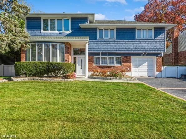 1539 Jennie Road, Wantagh, NY 11793
