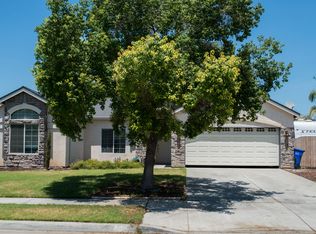 1658 Hawthorn St, Lemoore, CA 93245