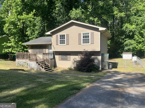 2561 Lewfield Cir SE, Atlanta, GA 30316