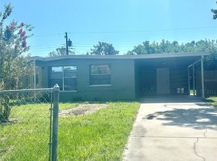 9571 83rd St, Seminole, FL 33777