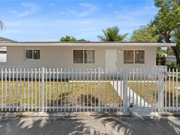 8400 NW 24th Ct, Miami, FL 33147