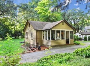 5 Peekskill Hollow Tpke, Cortlandt Manor, NY 10567