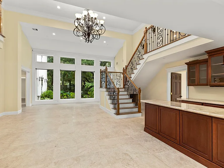 11518 Summerhill Ln — Photo 7