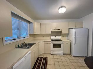 35 Oakwood Rd, Huntington, NY 11743