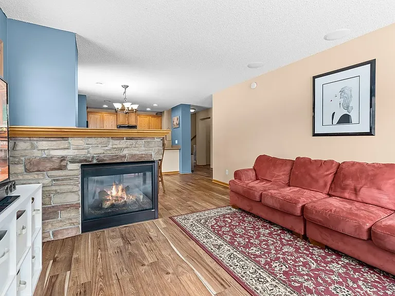 10864 Kingsfield Ln — Photo 9
