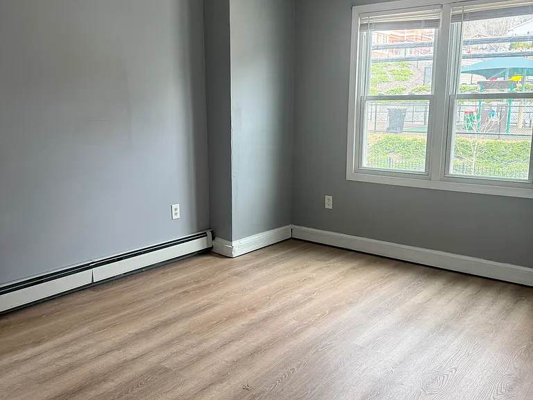 77 N Walnut St #2 — Photo 4