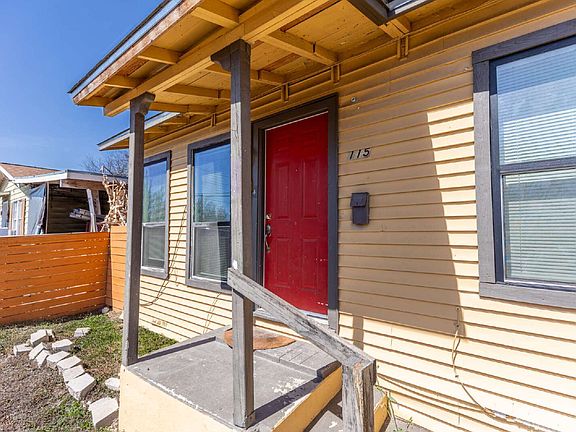 4th image of 115 Dumoulin Ave