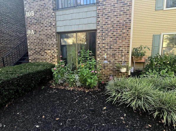 9A W Bluebell Lane #9, Mount Laurel, NJ 08054
