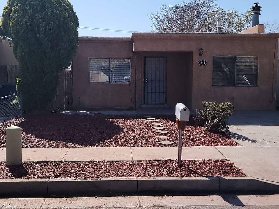 1st image of 241 Zena Lona St NE