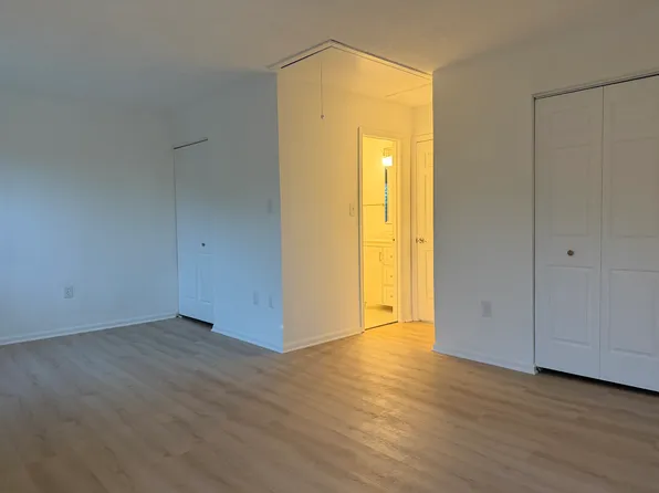 15351 Watermill Ter, Woodbridge, VA 22191