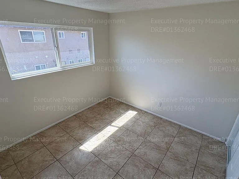 1405 Pacific St — Photo 23