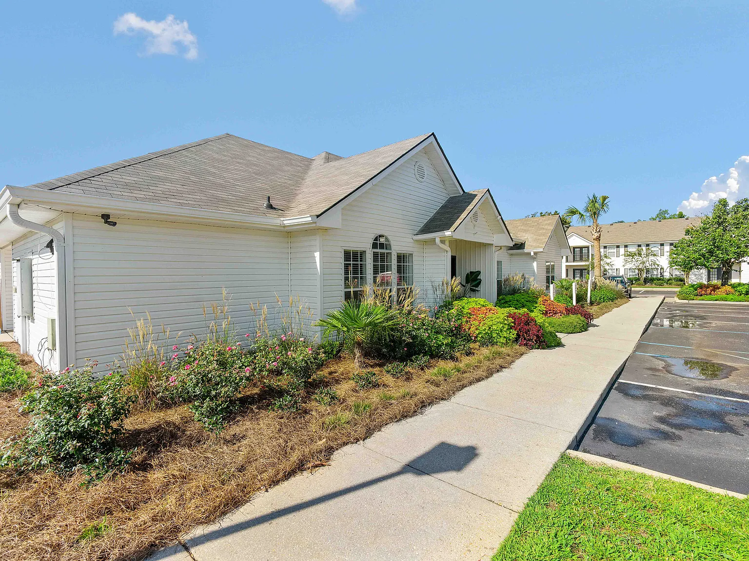 Baldwin Farms Apartments — Photo 2