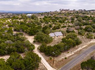 138 Hobson Ln, Center Point, TX 78010