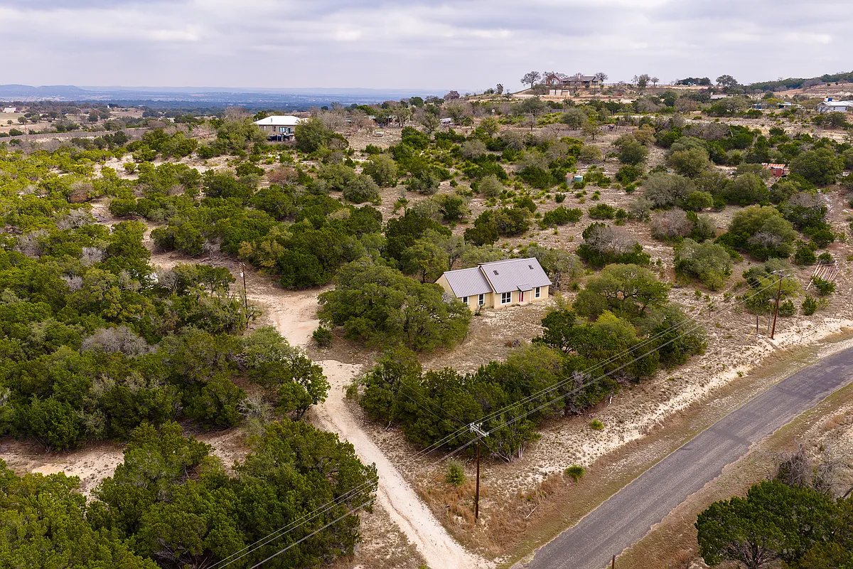Building Photo - 138 Hobson Ln