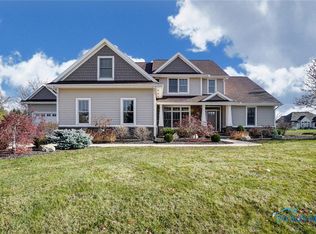 1121 Brookwoode Rd, Perrysburg, OH 43551