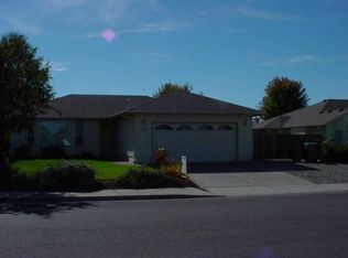 2918 Shasta Dr, Medford, OR 97504