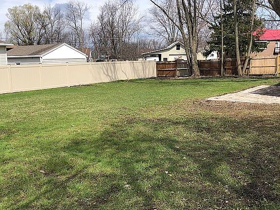 4th image of 5255 Orchard Ave