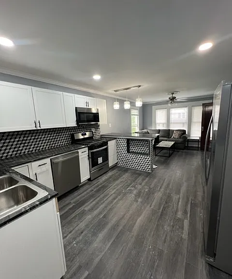 433 Columbus Ave — Photo 4