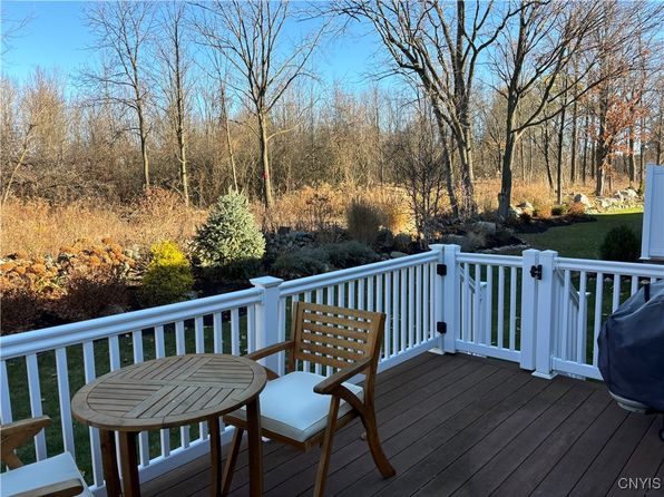 4521 Lauder Ln #4A, Skaneateles, NY 13152