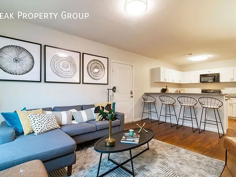 250 Chittenden Ave — Photo 64