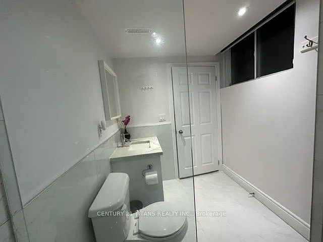 10 Kevlin Rd #BASEMENT — Photo 17