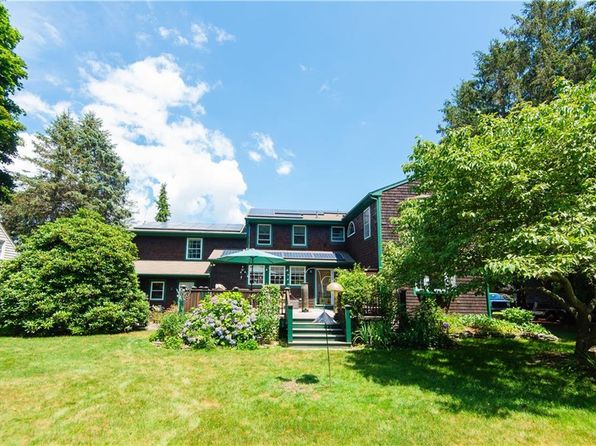 71 Mohawk Dr