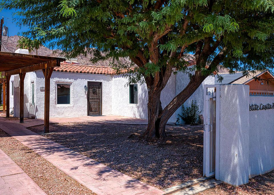 1st image of 52813 Avenida Carranza