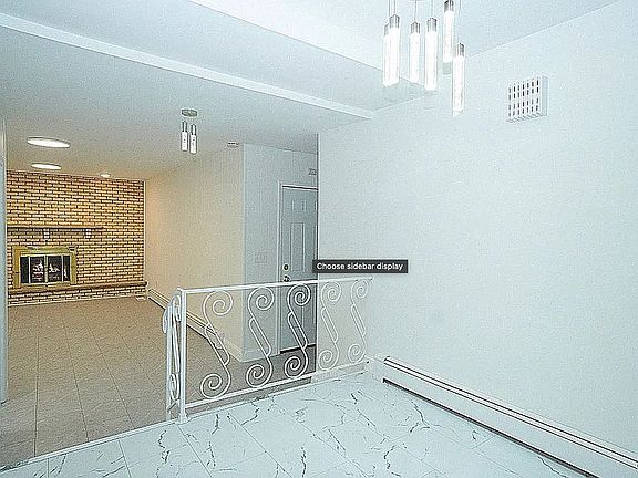 3rd image of 62 Rockdale Dr