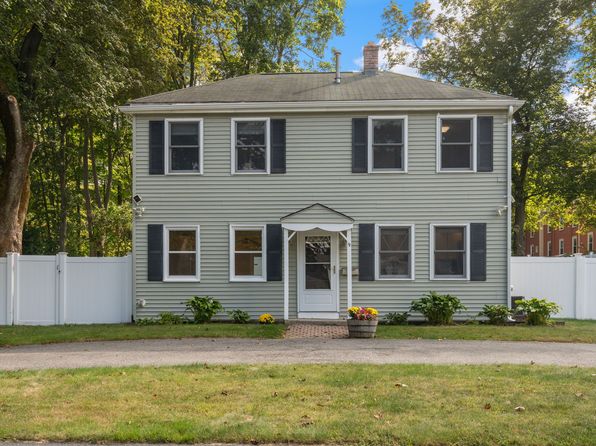 9 Stratford Rd