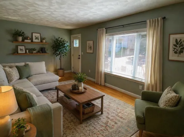 55 Farragut Ave #1, Somerville, MA 02144