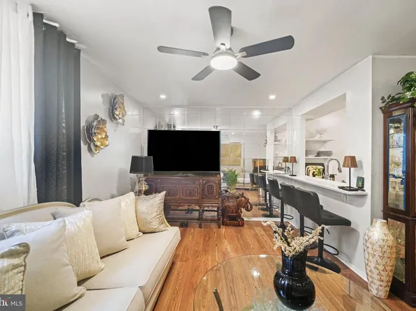 8115 W Chester Pike #A-8, Upper Darby, PA 19082