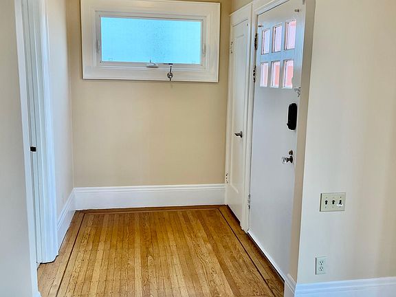2nd image of 850 Joost Ave